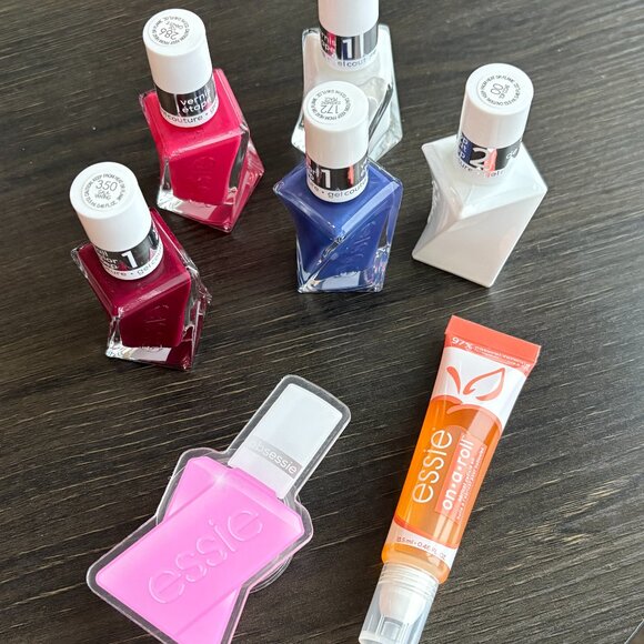 BRAND NEW Essie Nail Polish bundle! - Picture 1 of 1